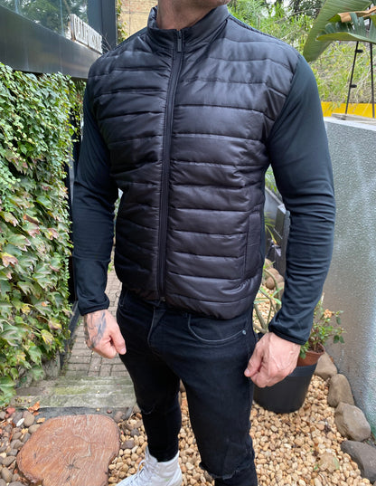 Jaqueta Tech Puffer Preta