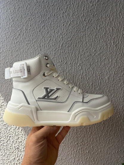 Tênis LV Luxuy importado Cano Alto Branco ( Sob encomenda)