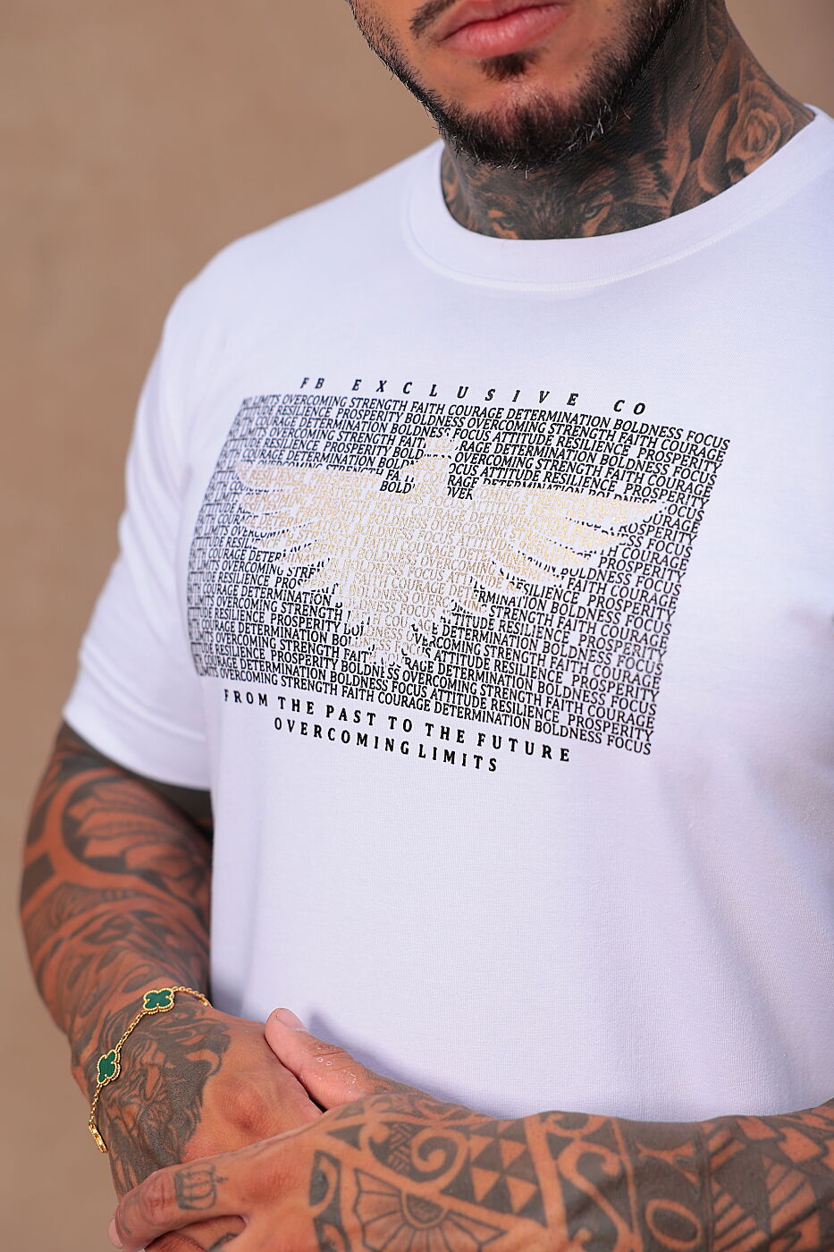 Camiseta Slim Águia Letters Branca