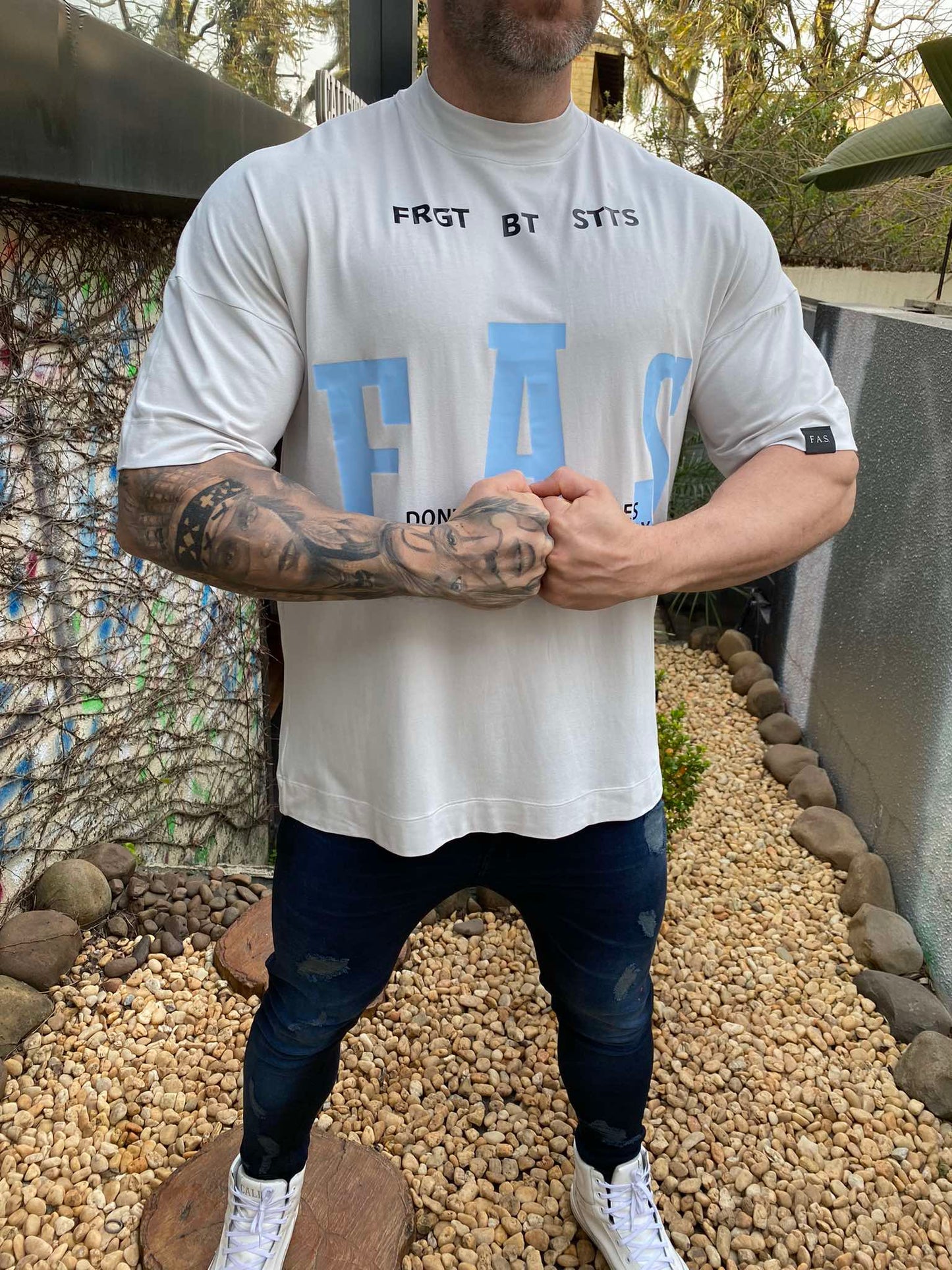 Camiseta Oversized Rules