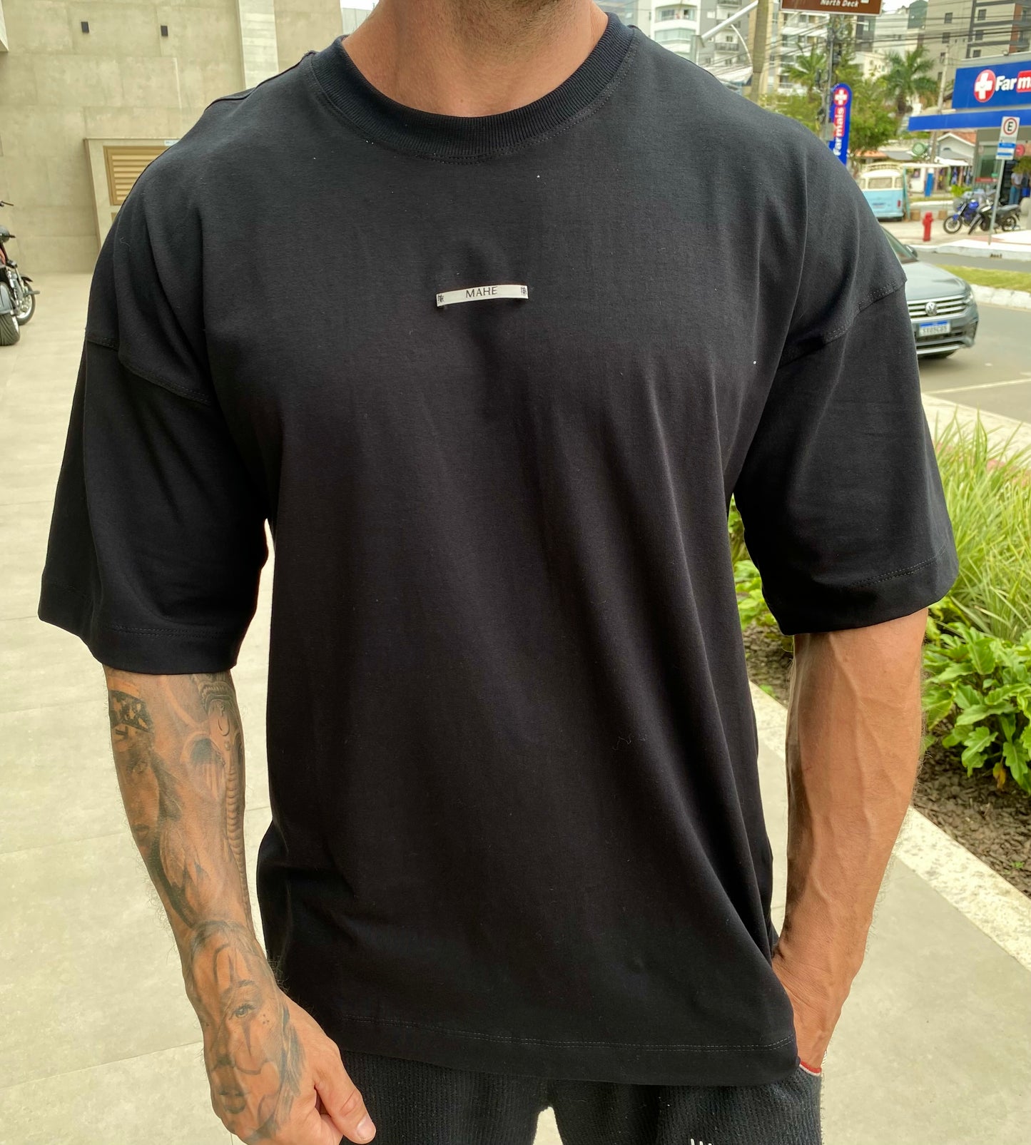 Camiseta Mahe Over Spray Paint White