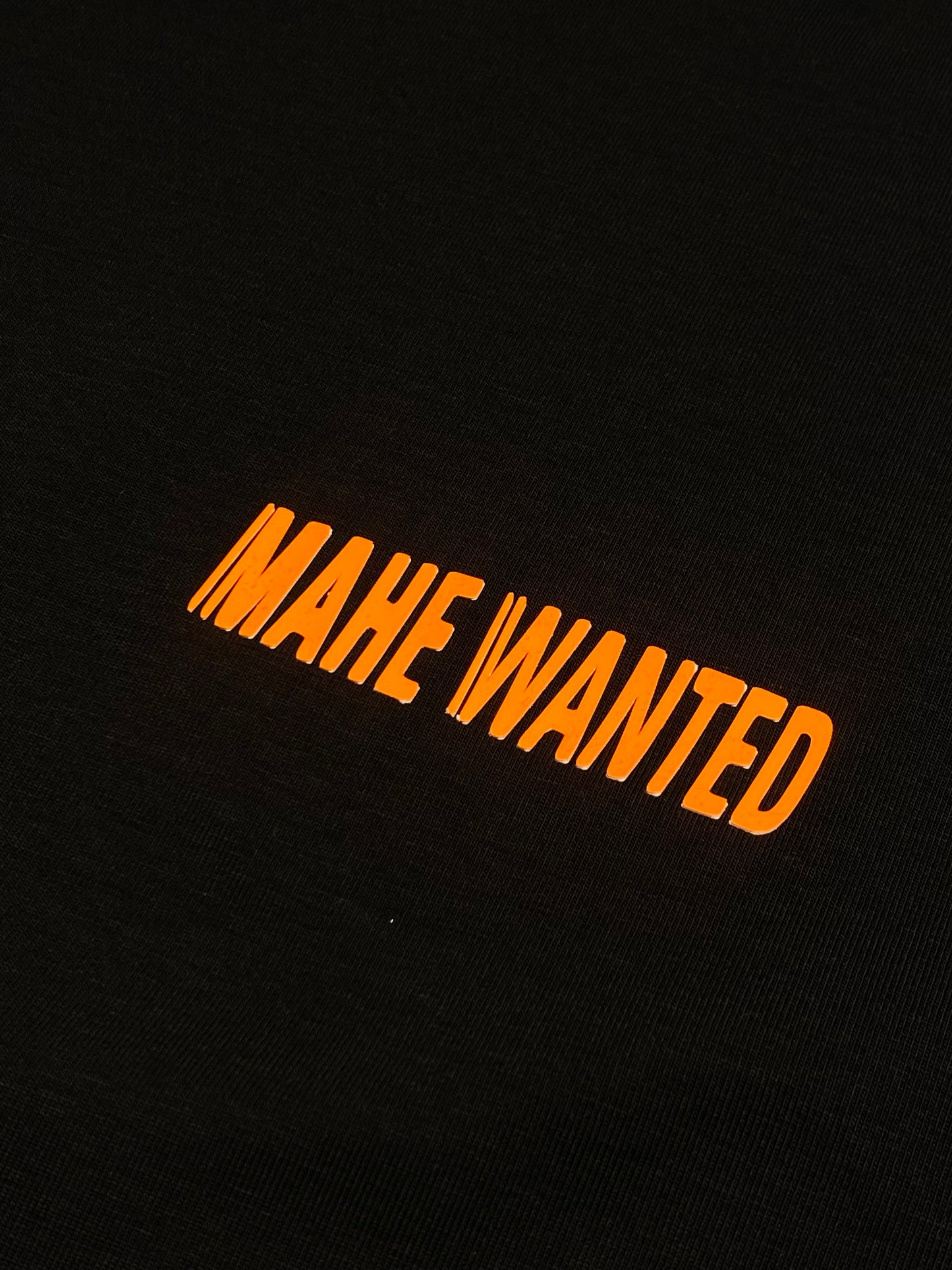 Regata Mahe Black Orange
