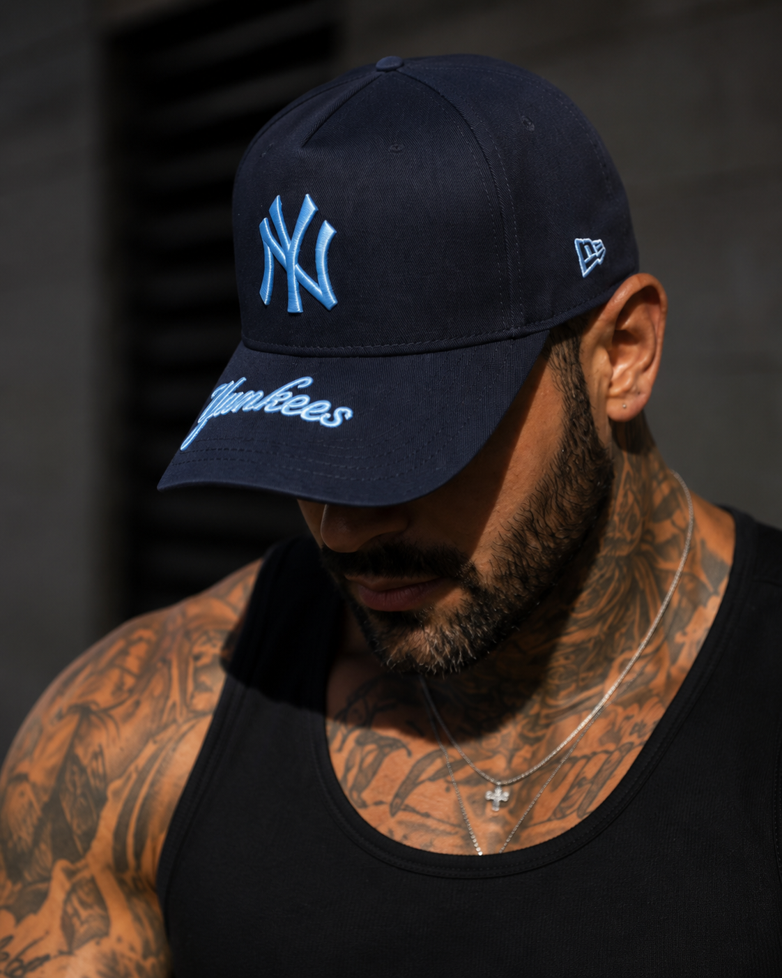 Boné New Era Yankess Marinho Branco