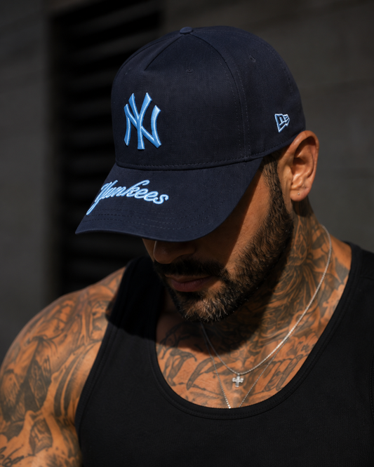 Boné New Era Yankess Marinho Branco