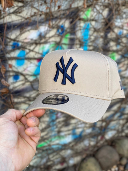 Boné NY Yankees Beige