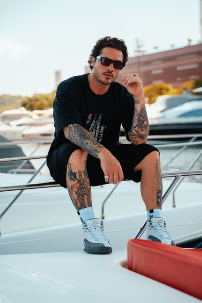 Camiseta Oversized Mahe Black Logo