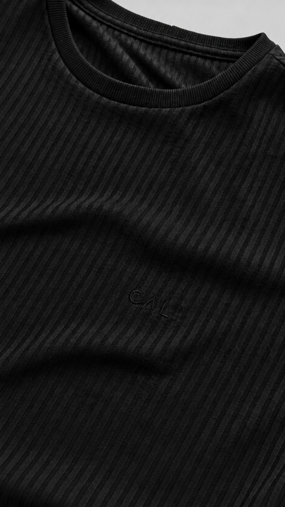Camiseta Canelada Cali Black Minimalist