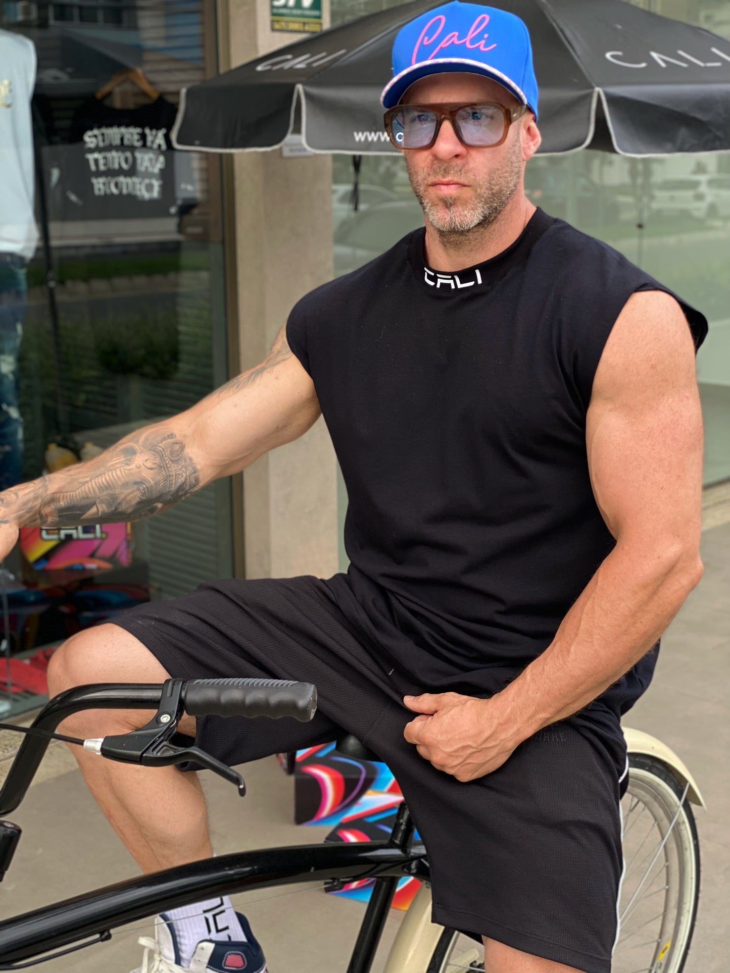 Regata Oversized Cali Tesla Black