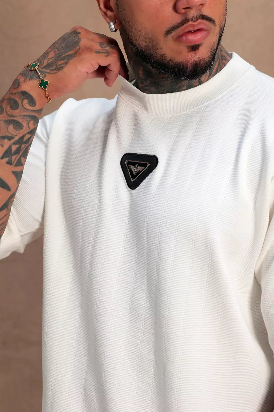 Camiseta Over Águia Textura OFF White