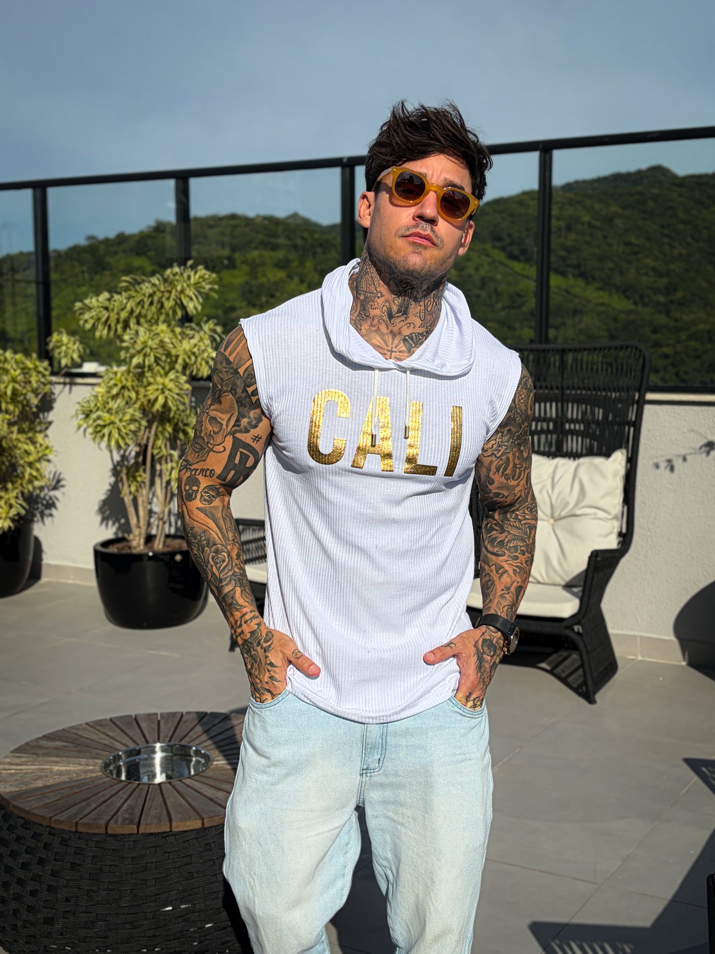 Regata Cali Golden Hood
