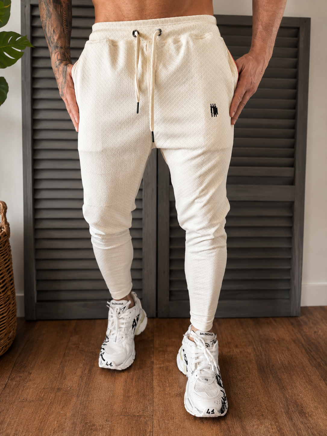 Calça Mahe Skinny Off White lista Red White