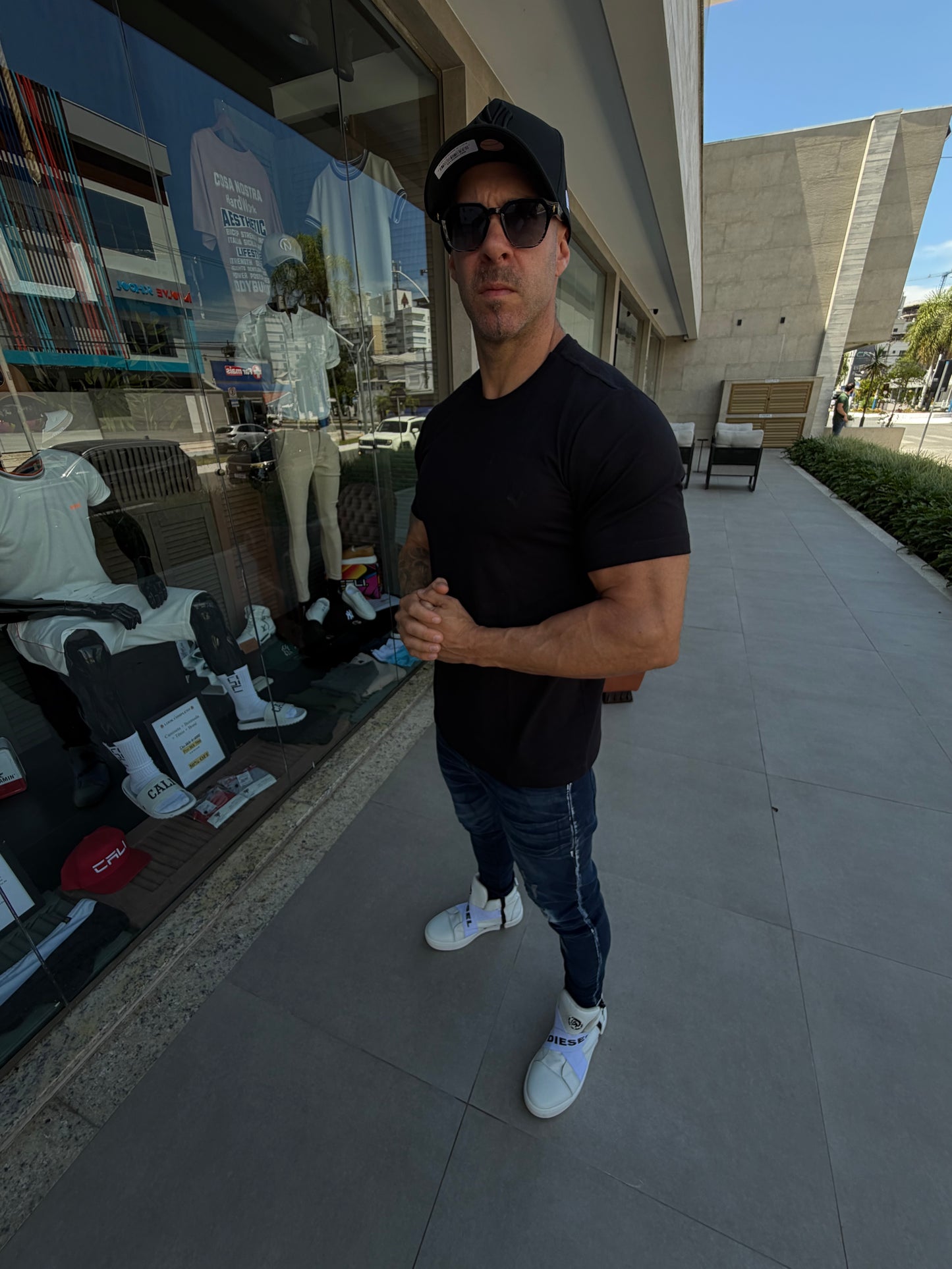 Camiseta LV Semi Long Slim Black