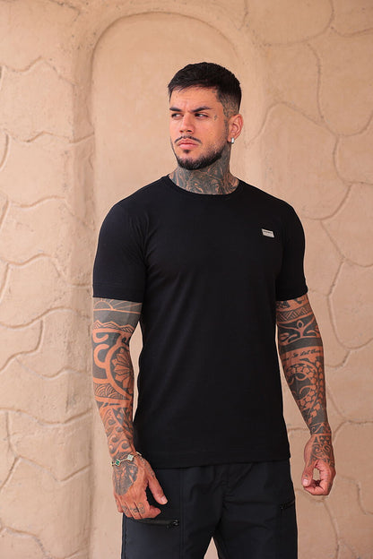 Camiseta Slim Aplique Retangular Preta