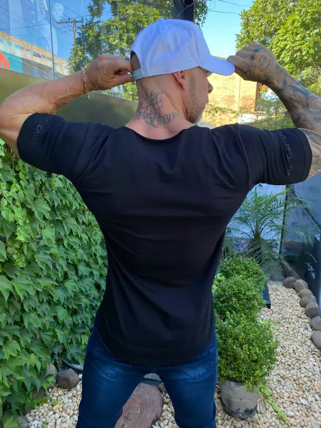 Cali Supreme Black T-Shirt 