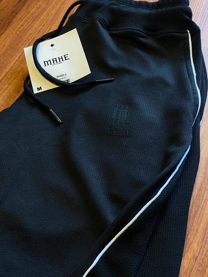 Bermuda Mahe Melborn Preta