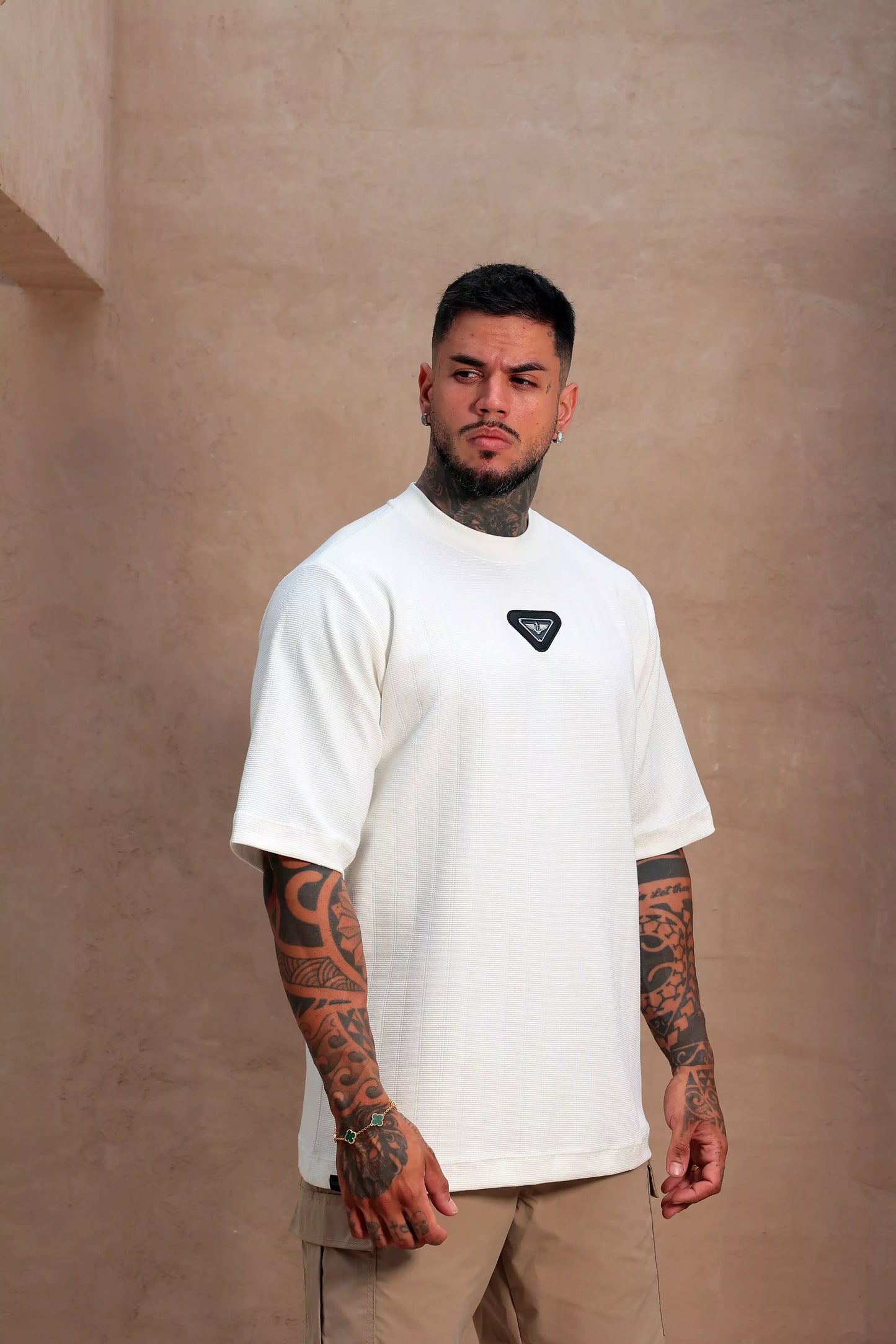 Camiseta Over Águia Textura OFF White