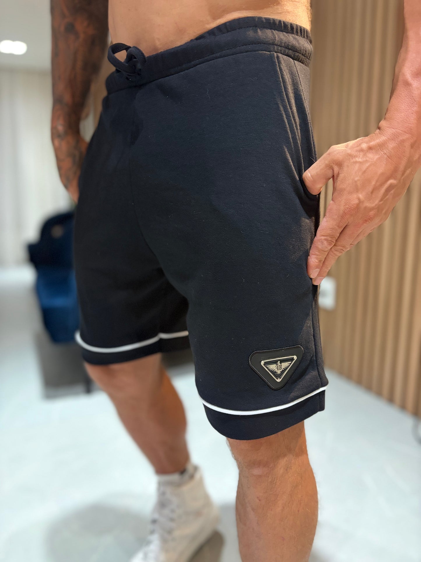 Conjunto Over Vivo Águia Preto