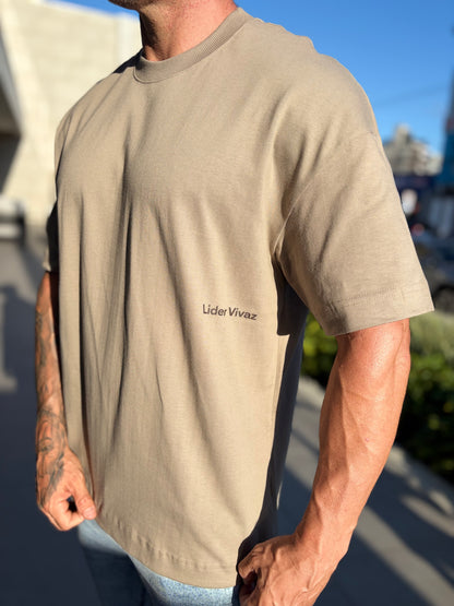 Camiseta Oversized LV Minimalism Bege