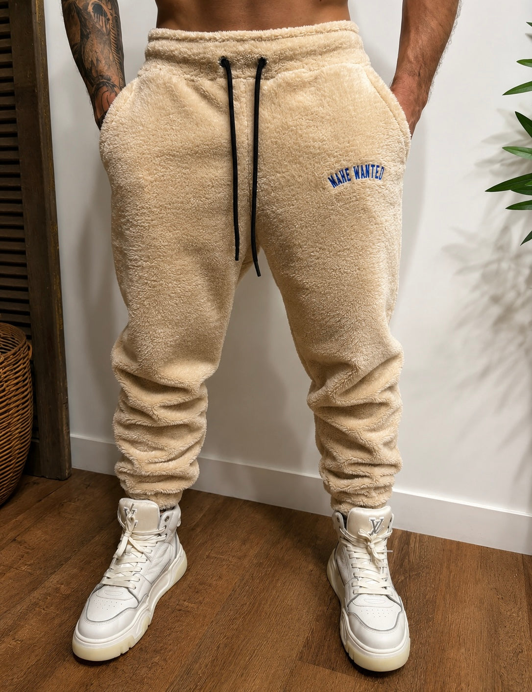 Calça Mahe Peluciada Bege