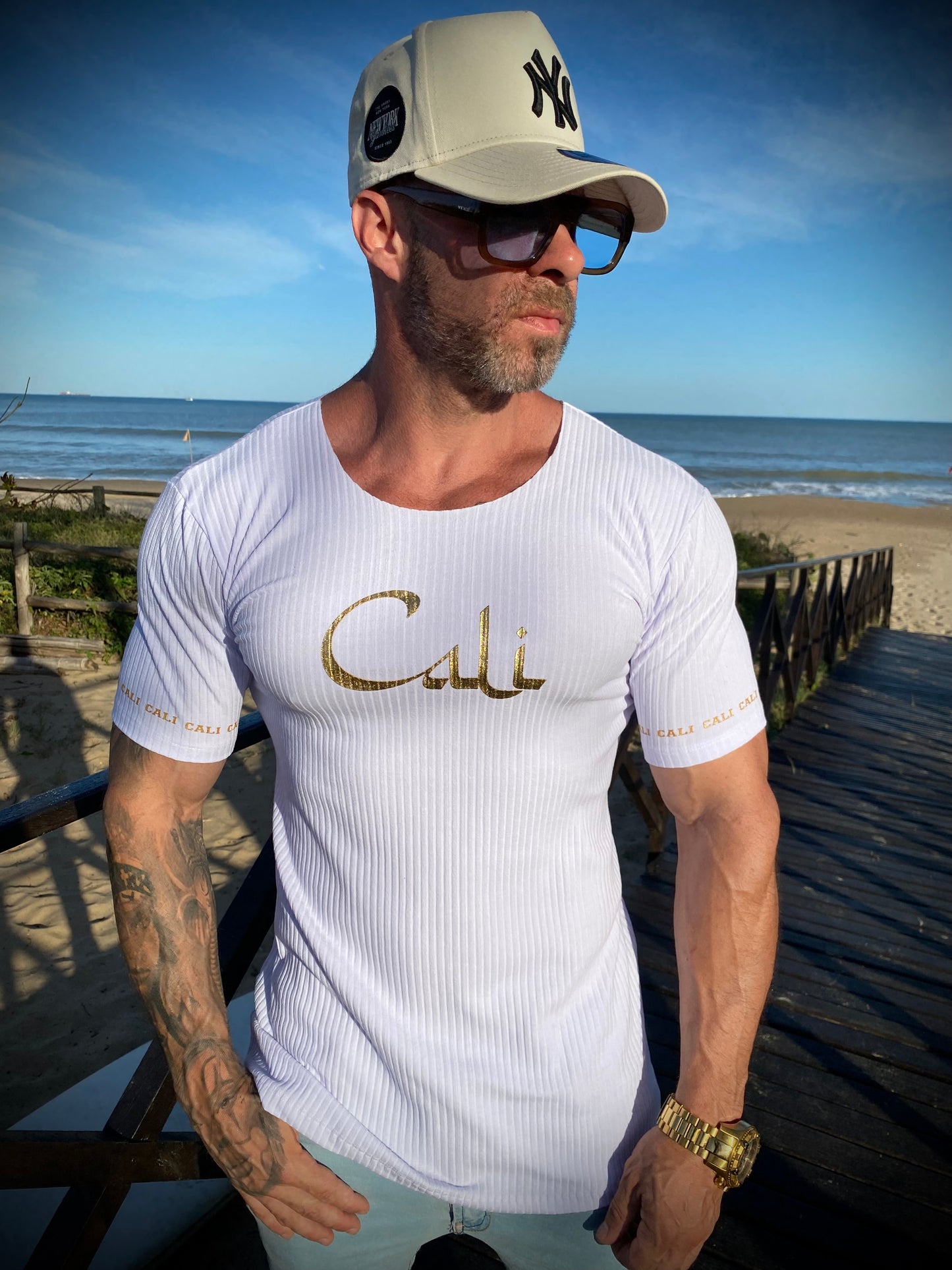 Camiseta Cali Canelada White Gold Árabe