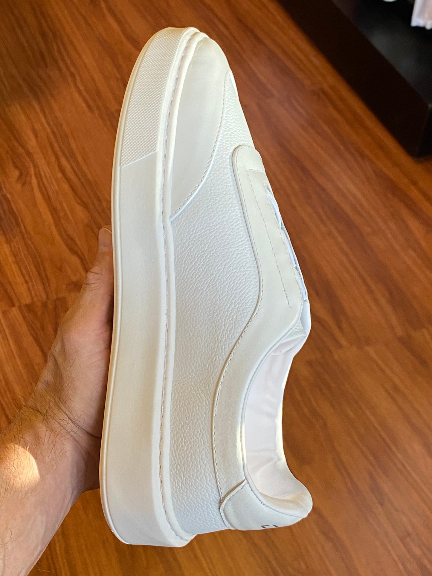 Tênis Cali White sem cadarço