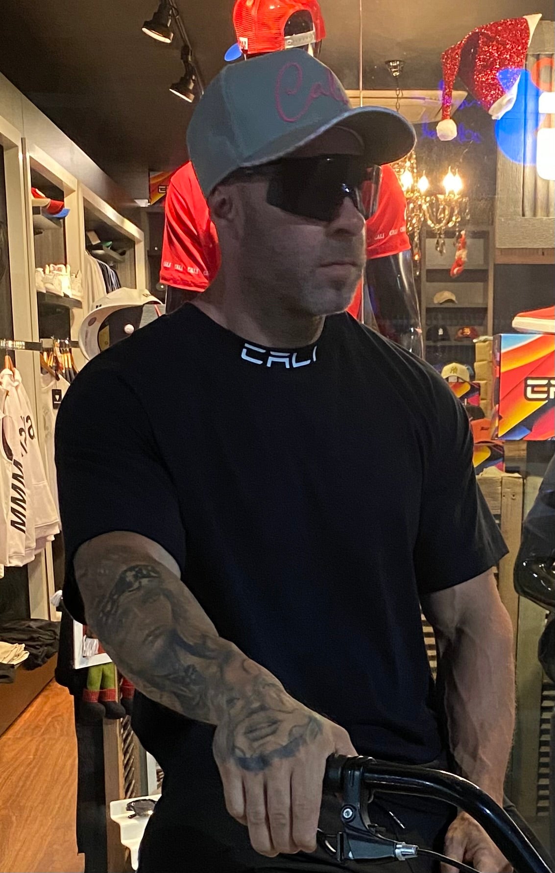 Camiseta Cali Over Black