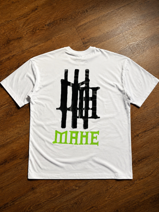 Camiseta Mahe Over Spray Paint White