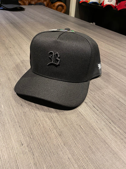 Boné BLCK Preto
