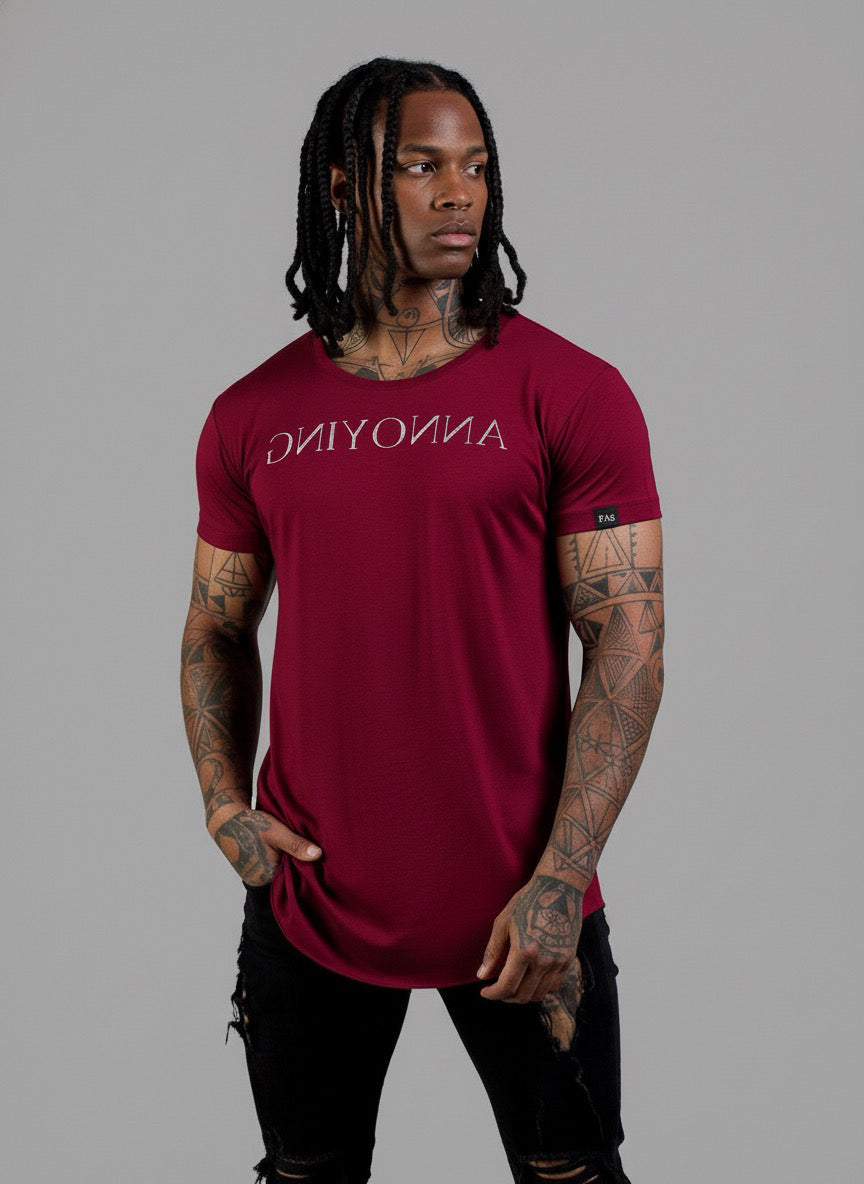 Camiseta Gniyonna - Ruby