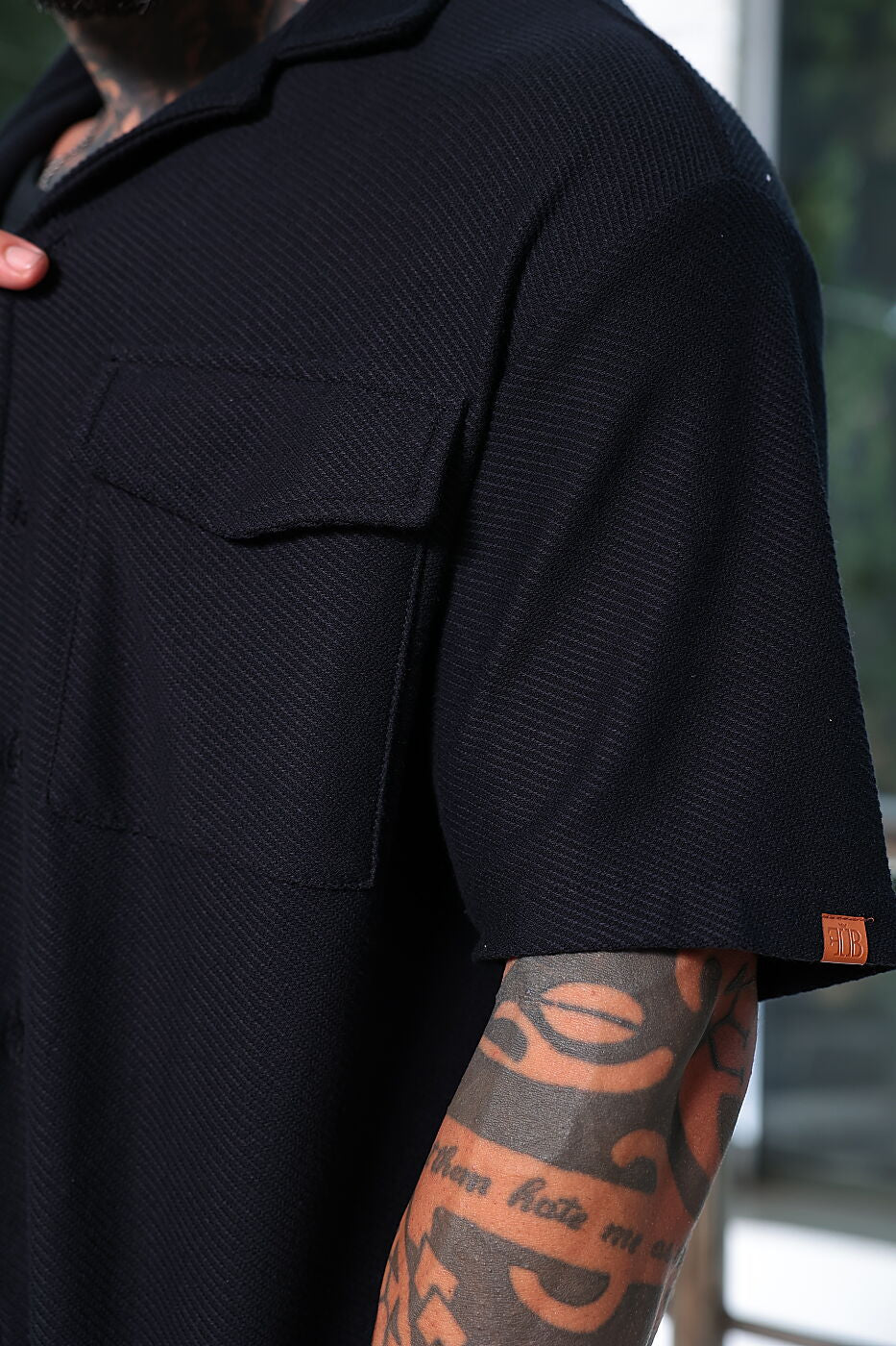 Camisa Resort Milos Bolsos Preto