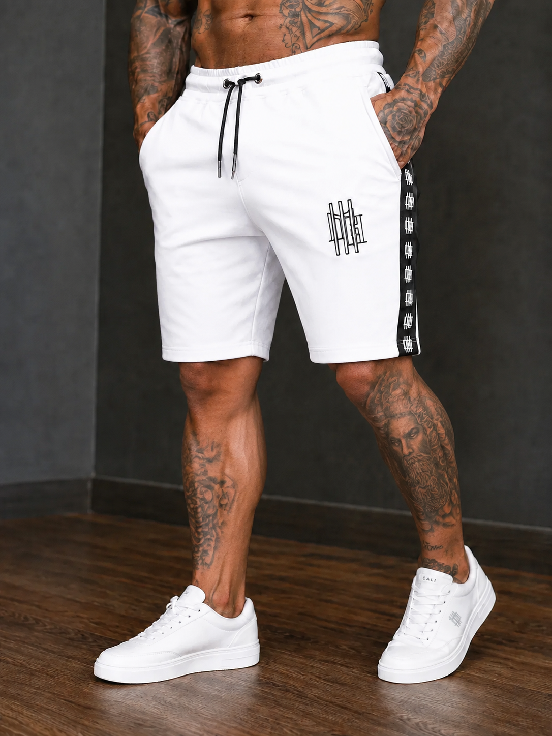 Bermuda Mahe White Lista