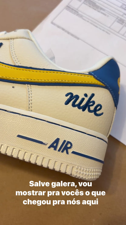 Nike Air Force 1 ’07 LV8