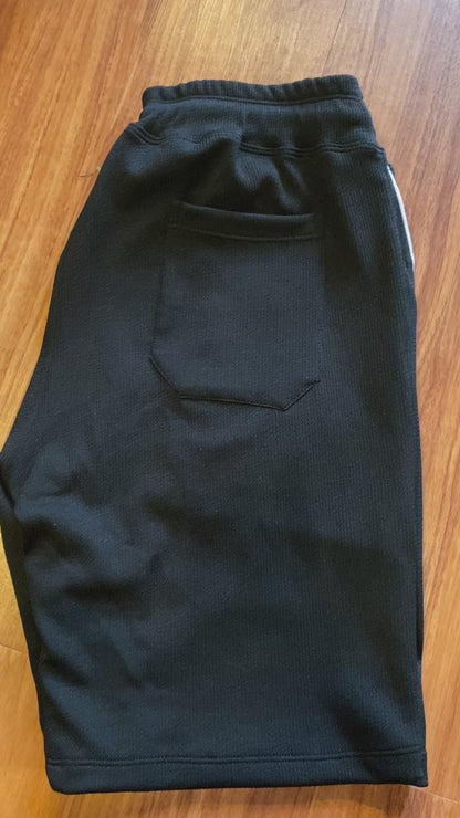 Bermuda Mahe Melborn Preta