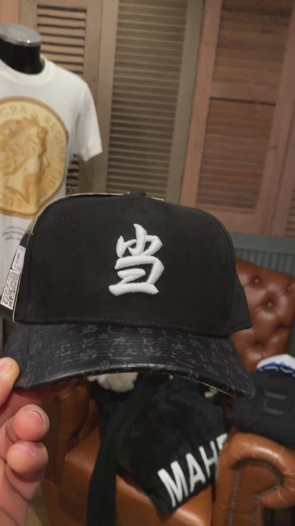 Boné Snapback Suede Preto Dang Logo