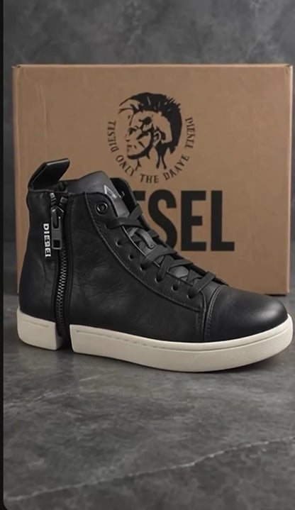 Tênis Diesel Black em couro