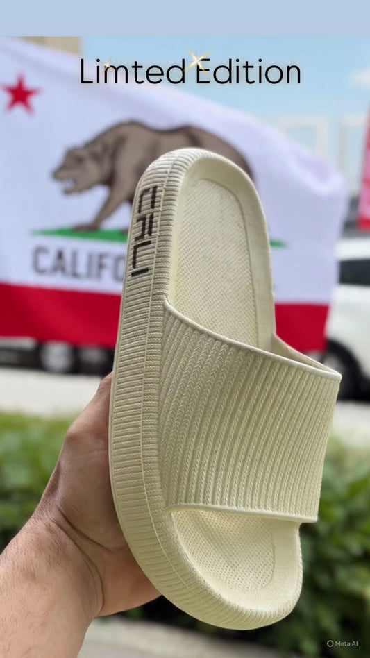 Chinelo Nuvem CALI X COSA NOSTRA (COLLAB)