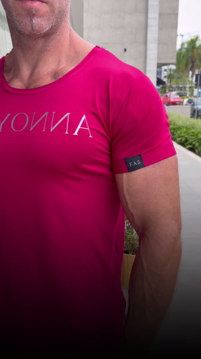 Camiseta Gniyonna - Ruby