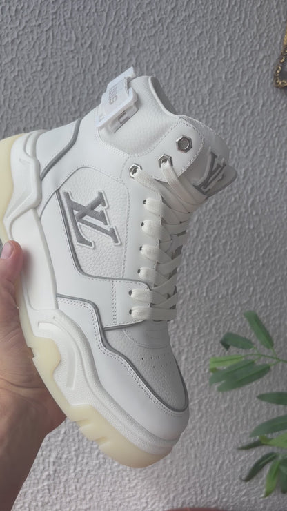 Tênis LV Luxuy importado Cano Alto Branco ( Sob encomenda)