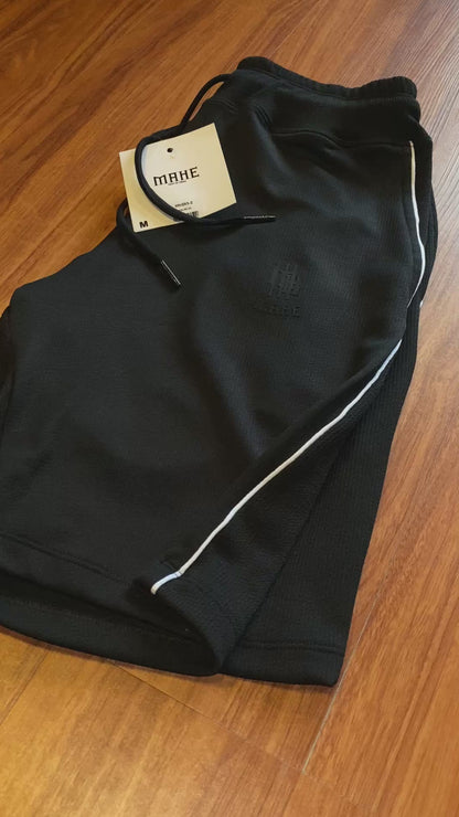 Bermuda Mahe Melborn Preta