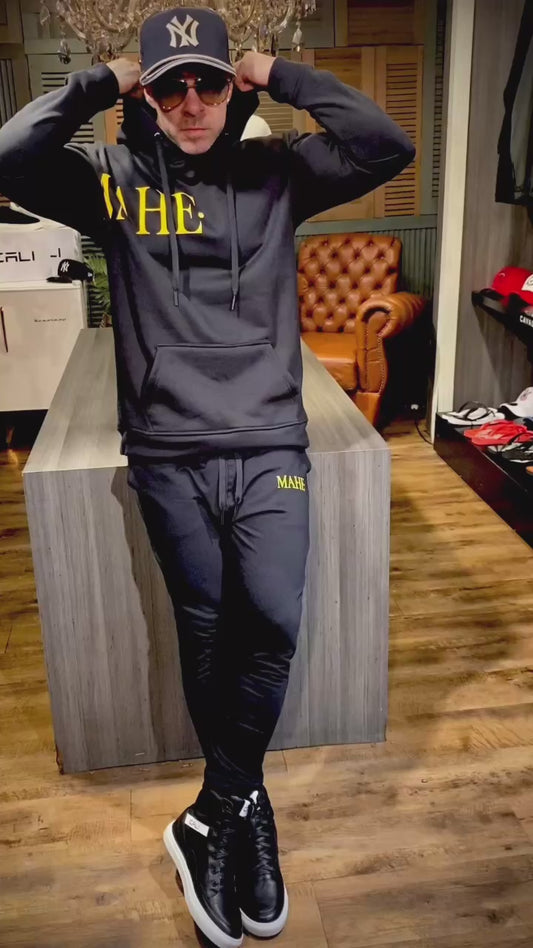 Conjunto Mahe Moletom Black Yellow