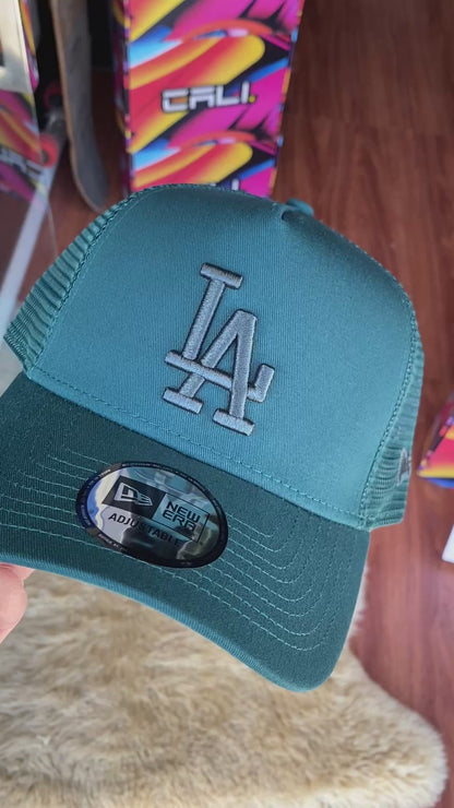 Boné New Era LA Eframe Truker Green